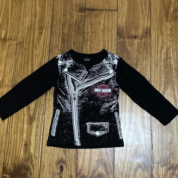 Harley-Davidson Other - Harley-Davidson Motorcycles 2T Long Sleeve Shirt with Pink Details